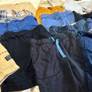 22 Pairs Of Toddler Boys Shorts Lot